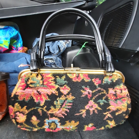 Vintage Clutch handbag - Picture 1 of 2